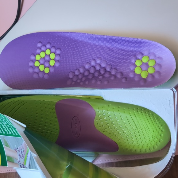 Heel pain, heel cushions, walking insoles, women - Picture 9 of 10
